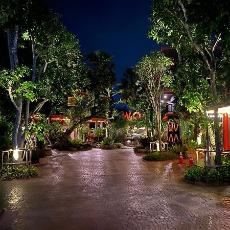 Wow Phuket Otel Dış mekan fotoğraf
